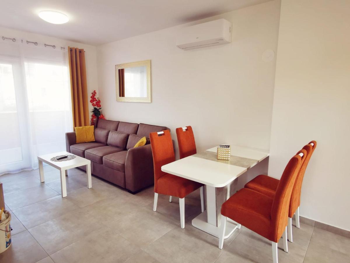 Apartmani Marco,Lukas,Patrick,David,Blizu Centra I Mora Sa Free Privatnim Parkingom Pula Zewnętrze zdjęcie